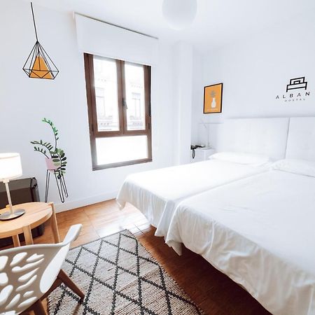 Hostal Misericordia Леон Экстерьер фото